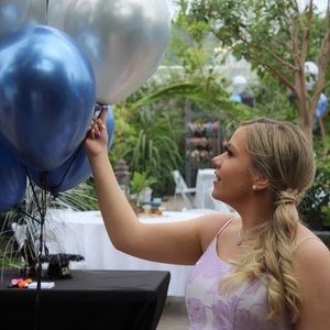 Meet your Posher, Hayley